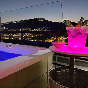 “villa Mogán Mall”, Con Jacuzzi Puerto Rico (Gran Canaria)