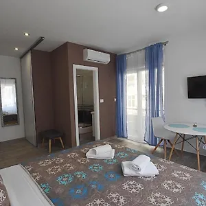 Roko & Borna Free Public Parking Apartamento